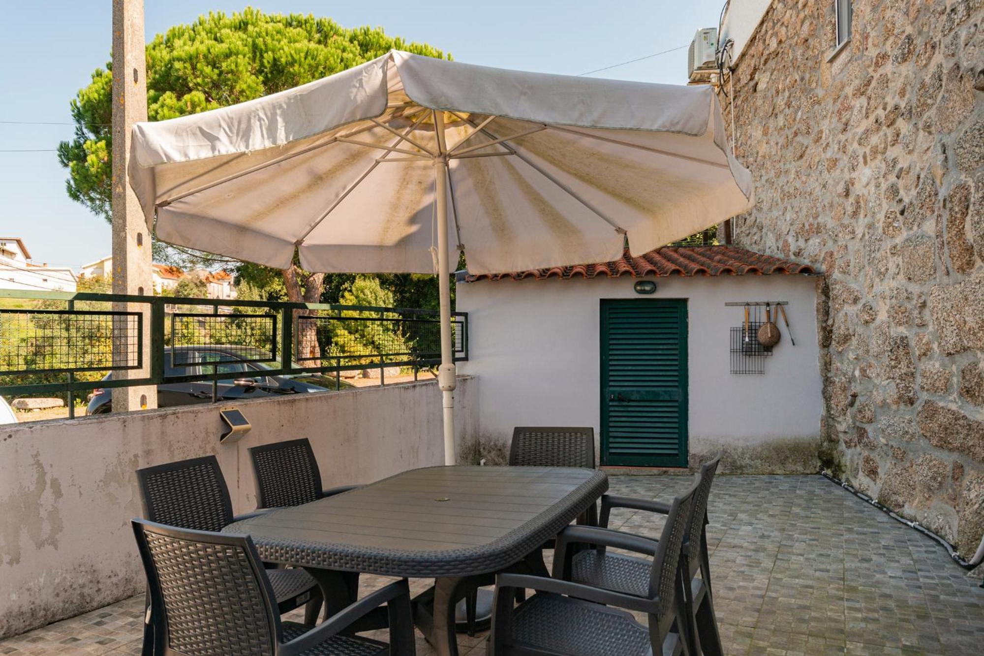 Casa Rustica T2 Com Salamandra E Cozinha - Seia - Serra Da Estrela - Casa Do Loureiro II Eksteriør bilde